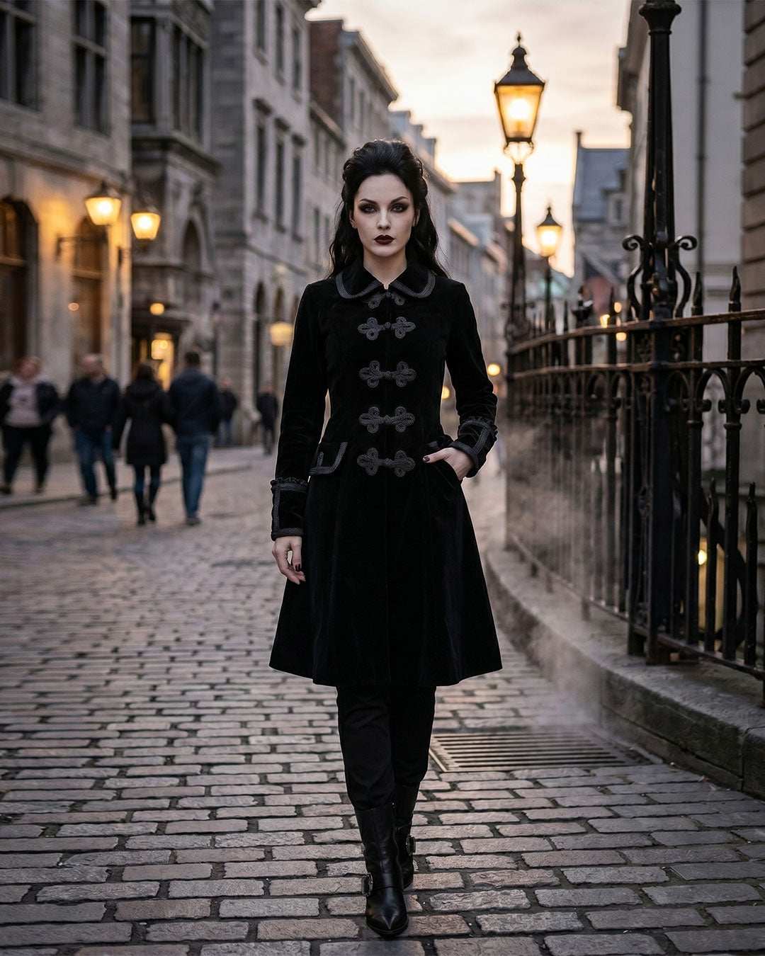 Women Black Velvet Gothic Coat Elegant Victorian Dark Romance Style X!