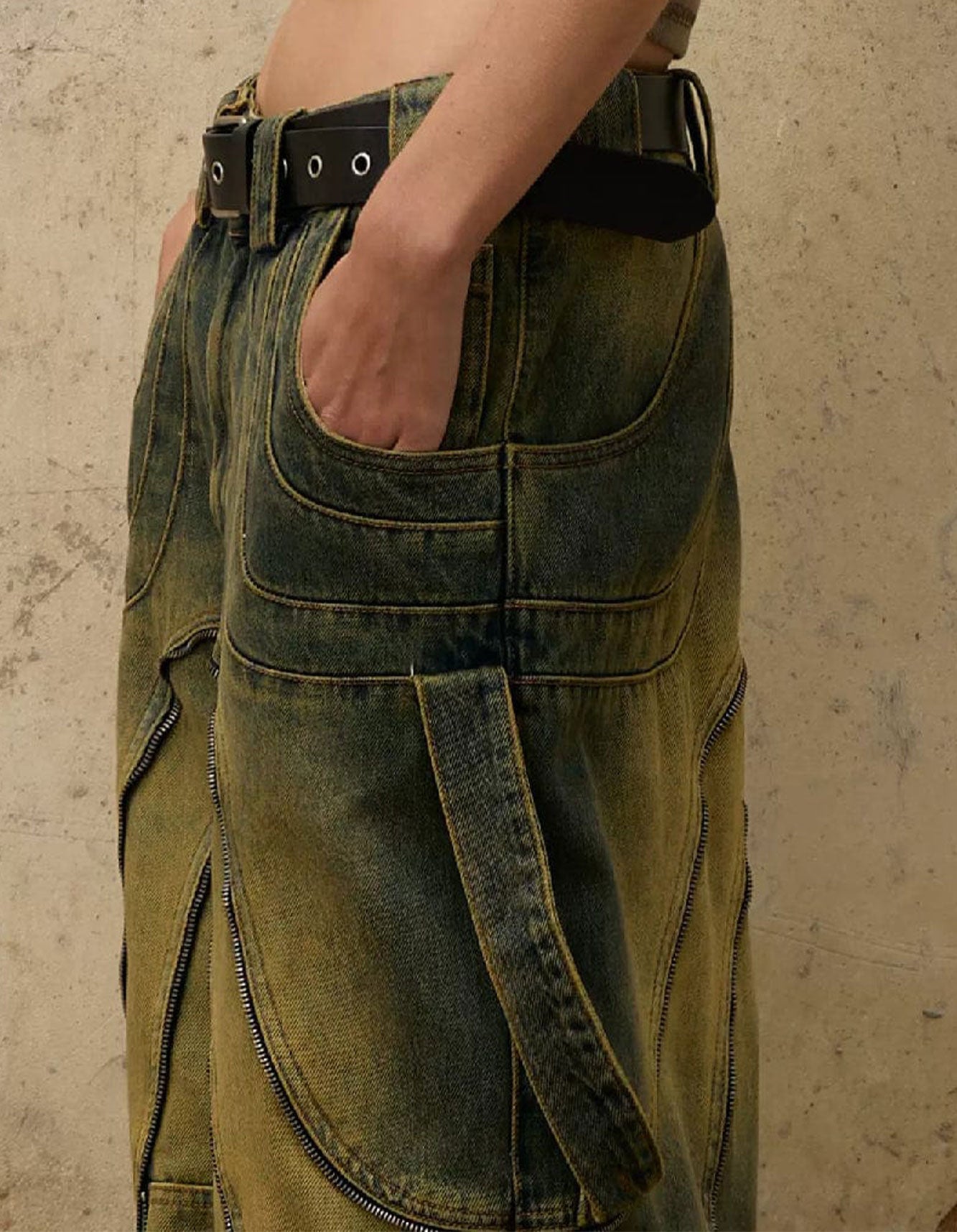 Personsoul Casual Streetwear Unisex Denim Jeans – Flower Fade Design